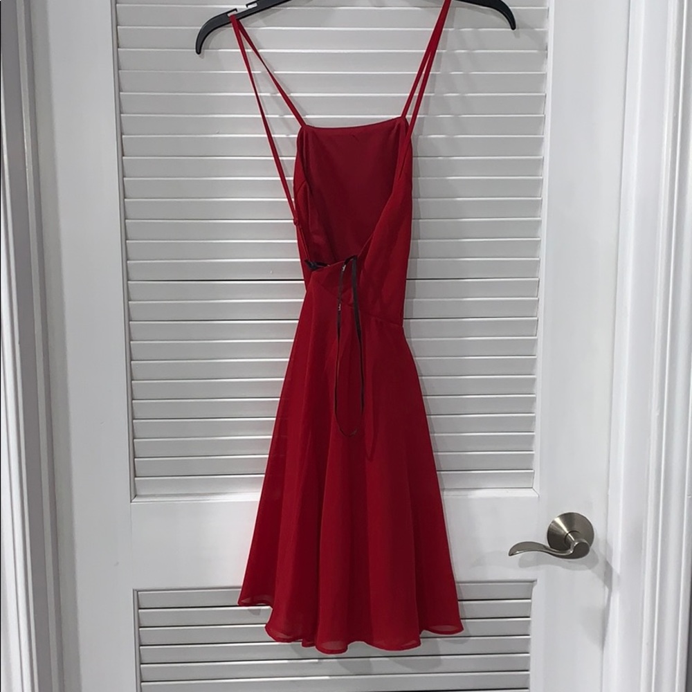 Dress - Picture 2 of 4